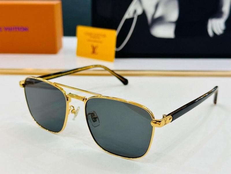 LV Sunglasses 718